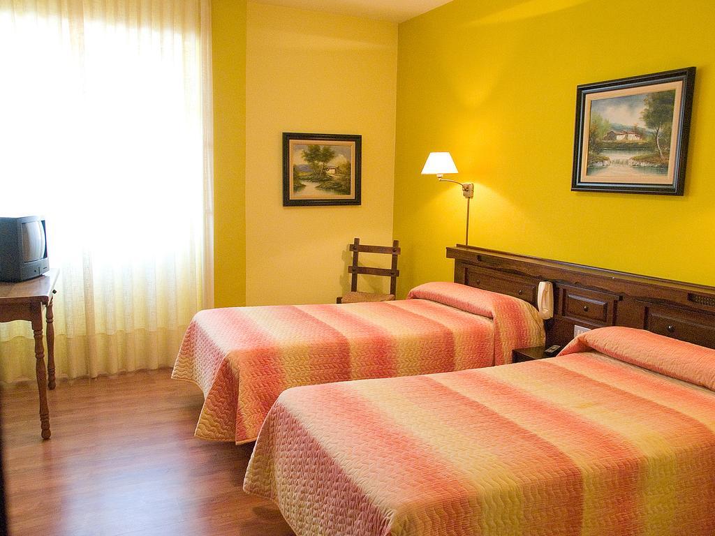 Hôtel El Chocolatero à Castildelgado Extérieur photo